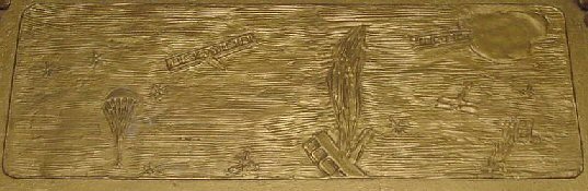  Plaque