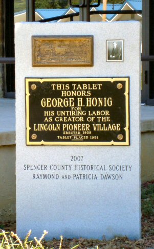 Honig Monument